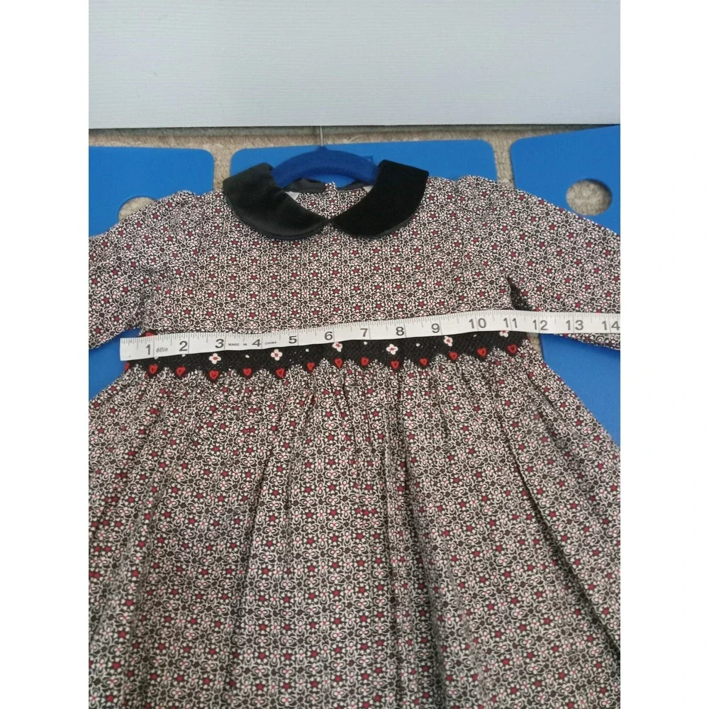 Sarah Louise (England) Hands mocked Black Velvet Collar Floral Print Size‎ 18 MS